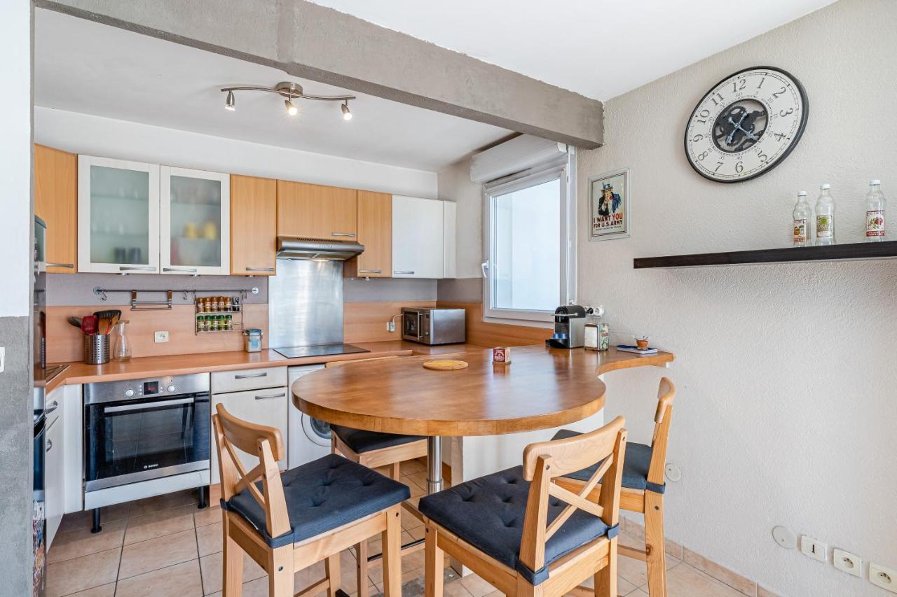 La Joliette; Duplex 2 Chambres, Parking Inclus+ Terrasse+ Ascenseur Marseille Exteriör bild