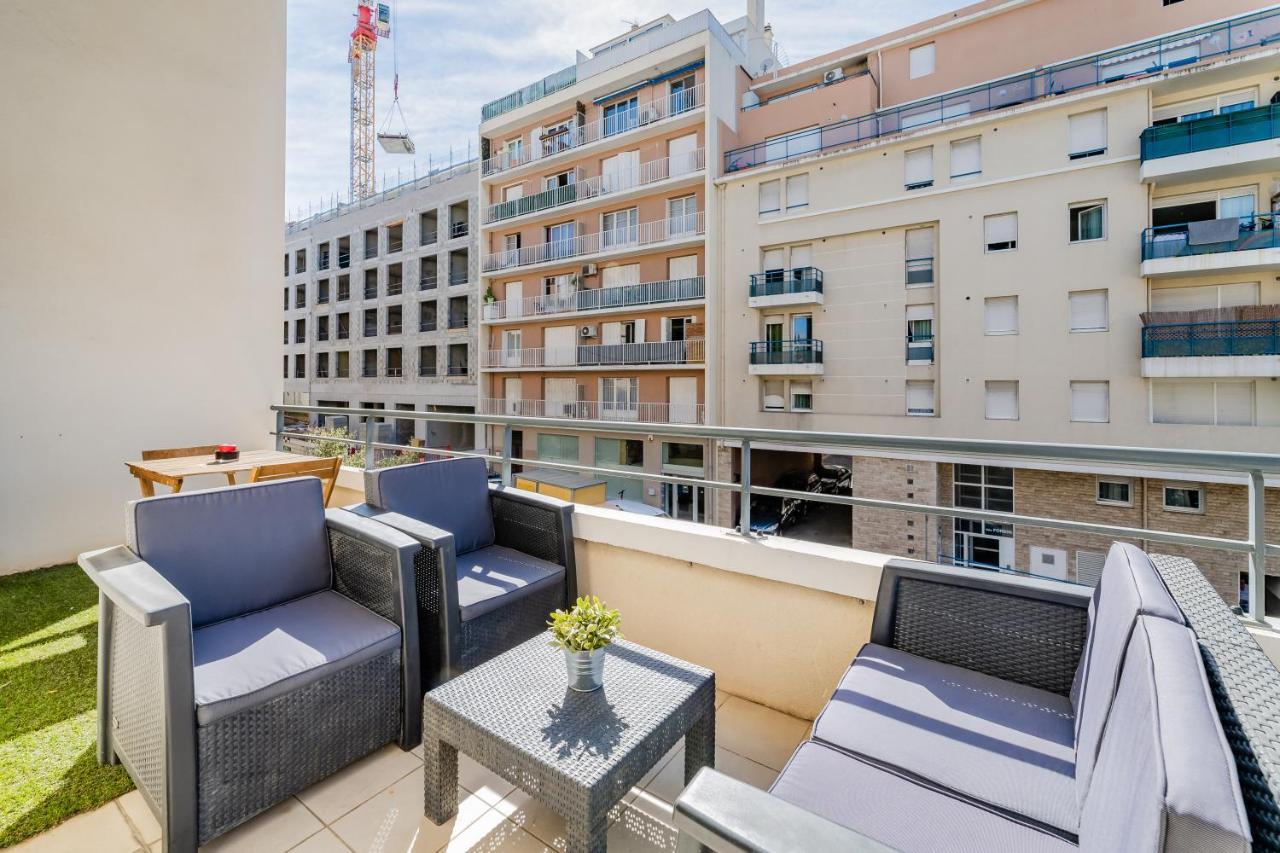 La Joliette; Duplex 2 Chambres, Parking Inclus+ Terrasse+ Ascenseur Marseille Exteriör bild