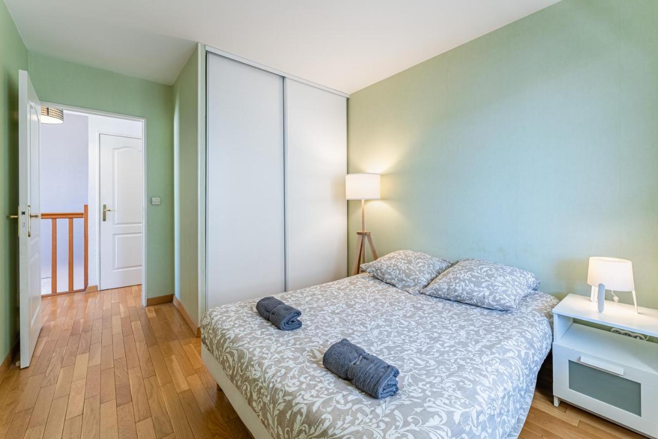 La Joliette; Duplex 2 Chambres, Parking Inclus+ Terrasse+ Ascenseur Marseille Exteriör bild