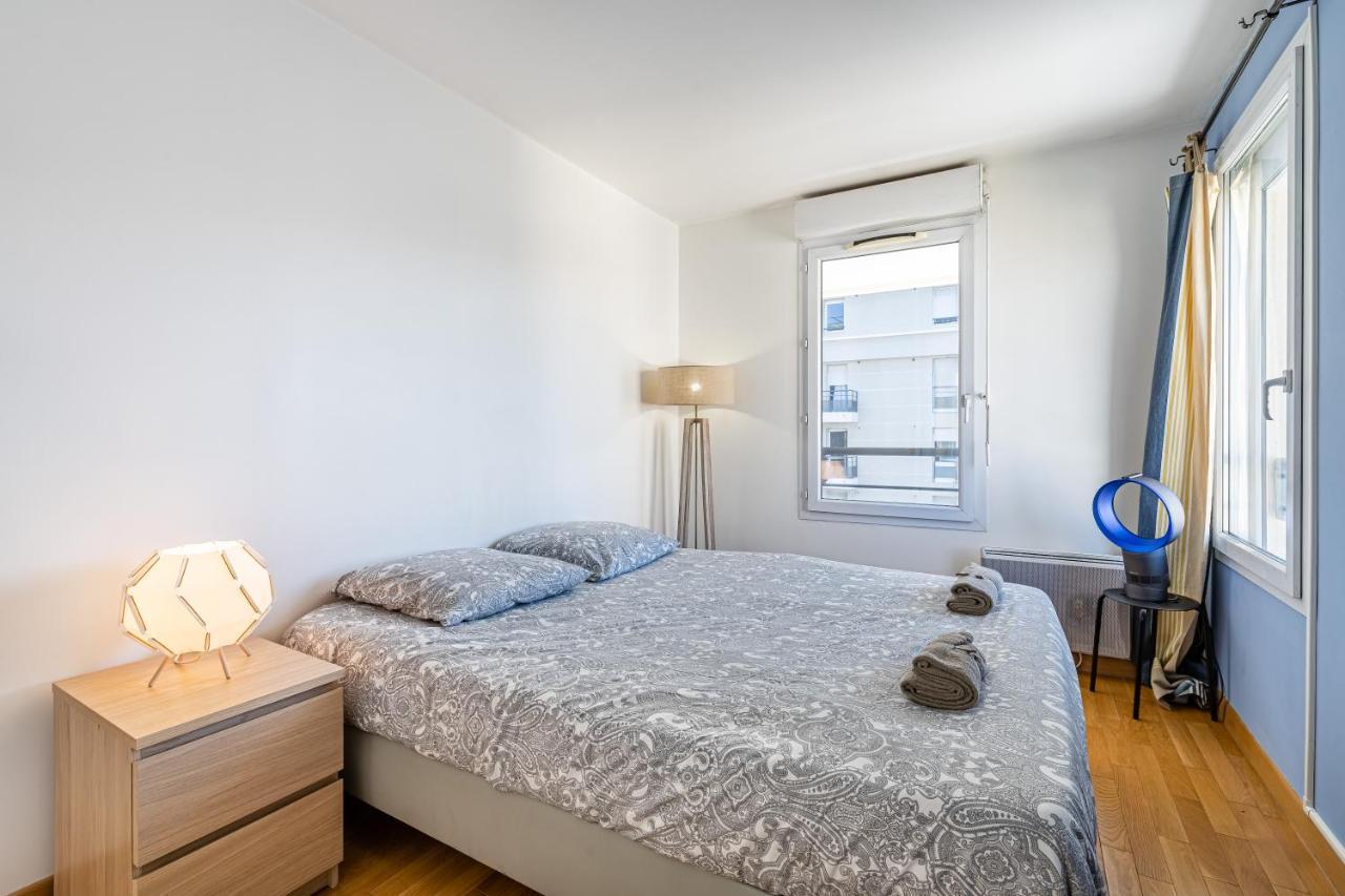 La Joliette; Duplex 2 Chambres, Parking Inclus+ Terrasse+ Ascenseur Marseille Exteriör bild